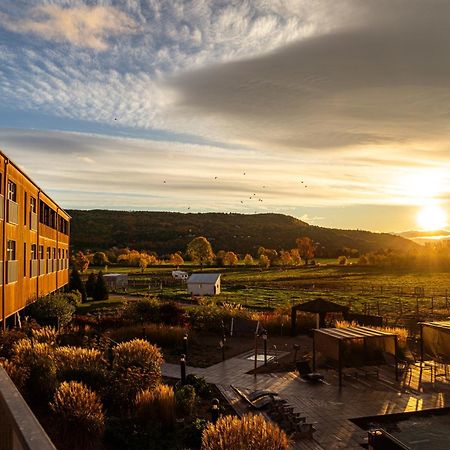 באי-סנט-פול Hotel & Spa Le Germain Charlevoix מראה חיצוני תמונה
